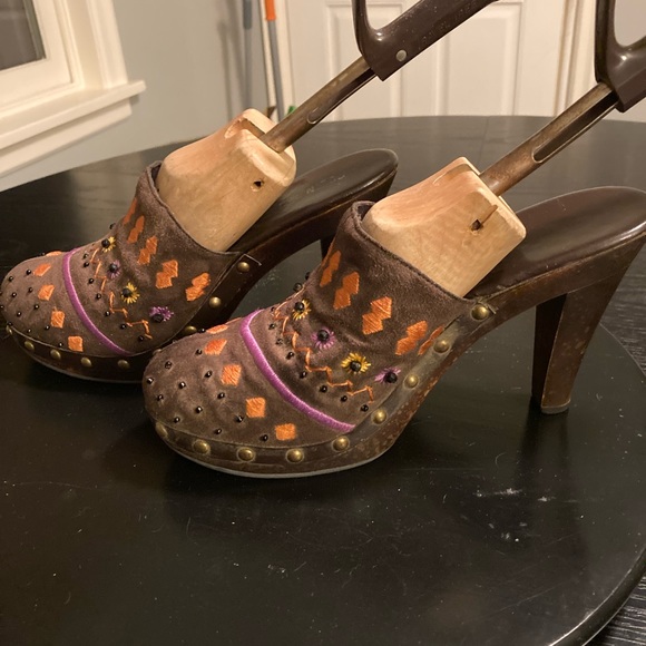 Colin Stuart Mule Clogs size 7 1/2 4”heel - Picture 4 of 7